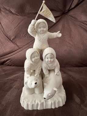 Dept 56 Snowbabies "CELEBRATE" Polar Bears Pyramid. Retired